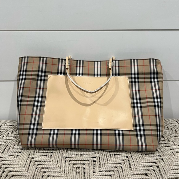 Burberry tan nova check canvas tote bag - Picture 1 of 9